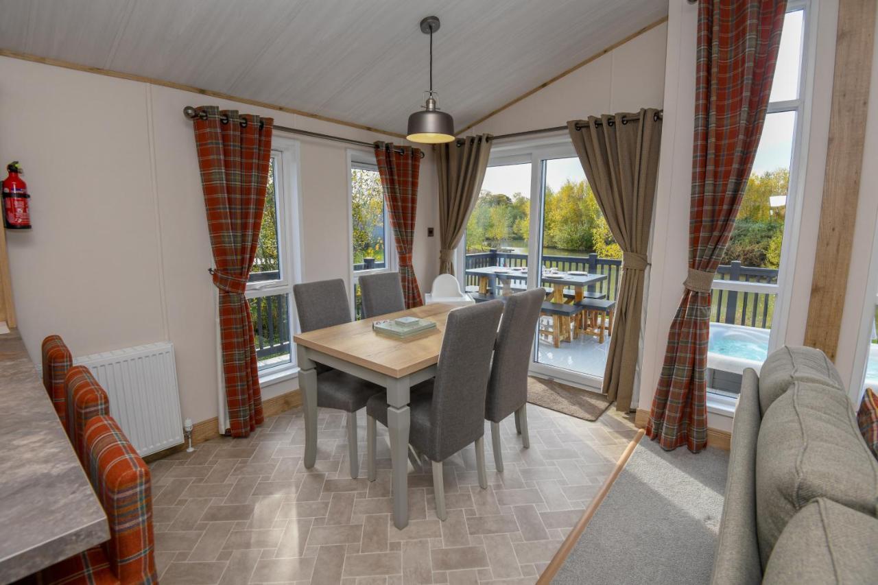 Lakewood Retreat Woodhall Spa Εξωτερικό φωτογραφία