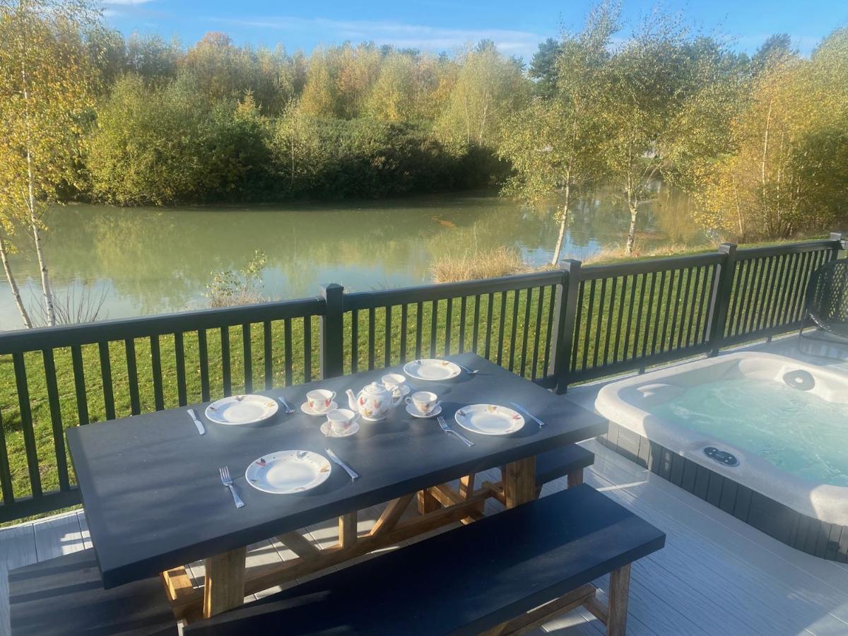 Lakewood Retreat Woodhall Spa Εξωτερικό φωτογραφία